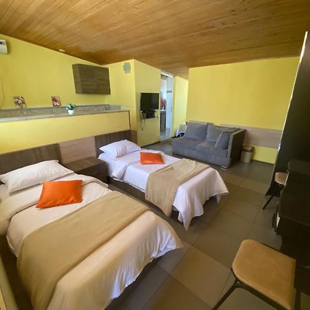 Park Hotel Тбилиси Екстериор снимка